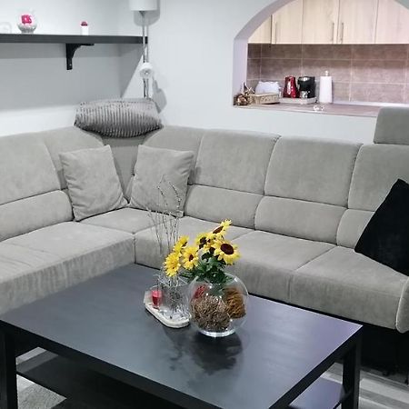 Little-Oasis Apartment Boedapest Buitenkant foto