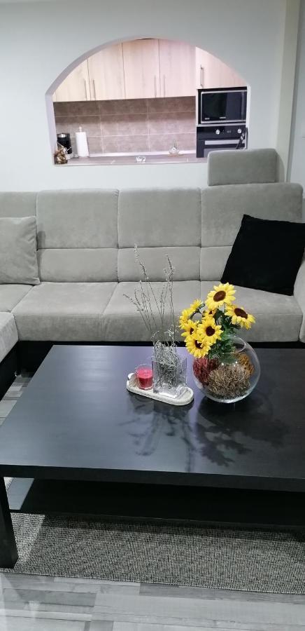Little-Oasis Apartment Boedapest Buitenkant foto