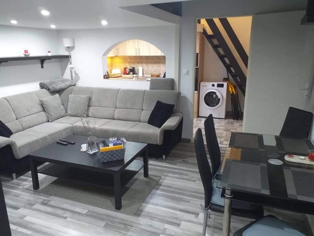Little-Oasis Apartment Boedapest Buitenkant foto