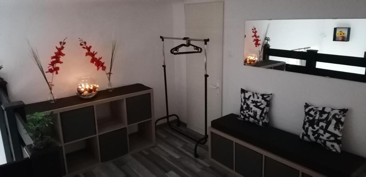 Little-Oasis Apartment Boedapest Buitenkant foto